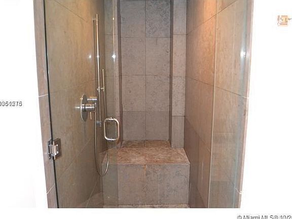 5th image of 444 Brickell Ave Ste 404