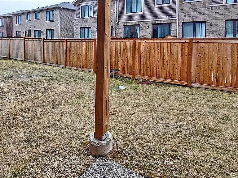 288 Glover Rd S #60 — Photo 39