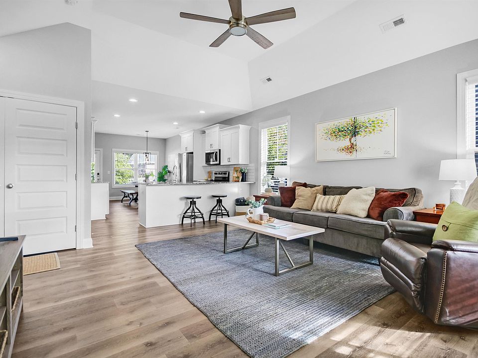 334 Ackley Rd, Greenville, SC 29607 Zillow