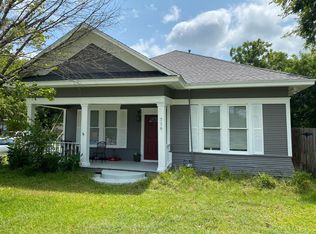 716 N Virginia St, Terrell, TX 75160