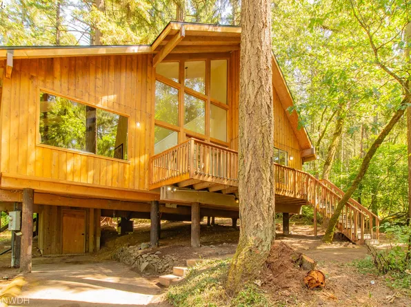 5145 Nectar Way, Eugene, OR 97405
