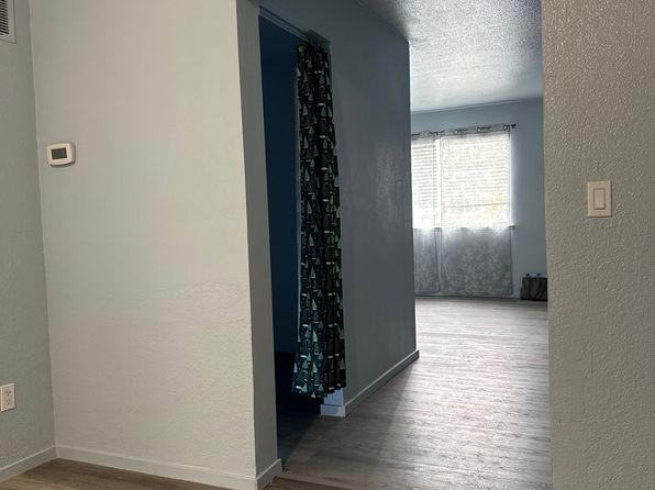 8449 Kelley Dr APT D