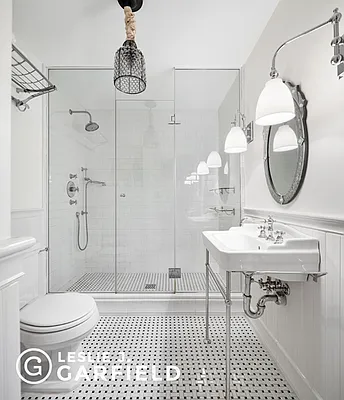 Sold by Leslie J. Garfield | media 15