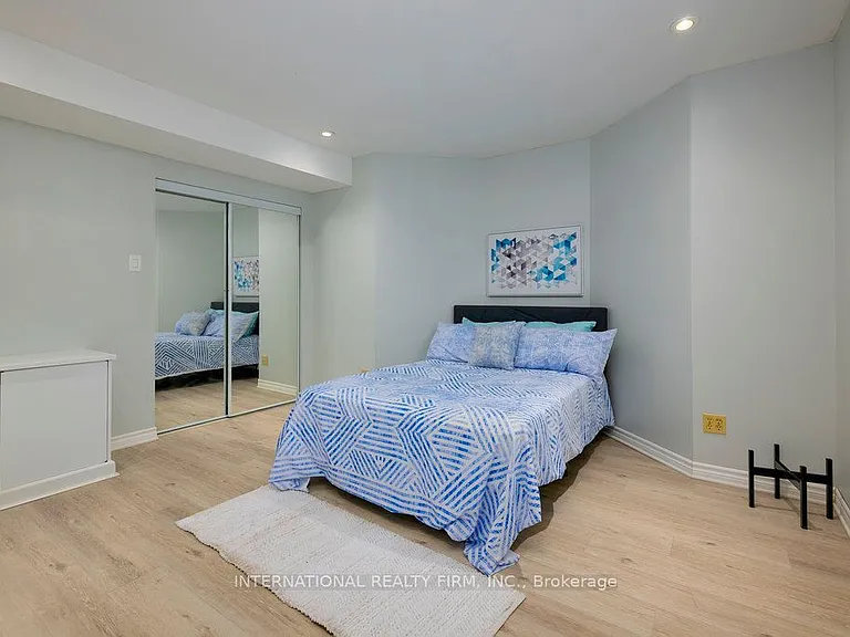 122 Willingdon Rd — Photo 36