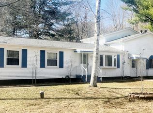 1559 Sturdevant Rd, Smiths Creek, MI 48074