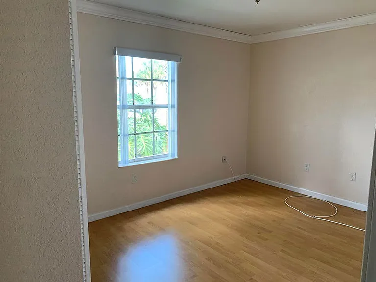 5900 Azalea Cir — Photo 7