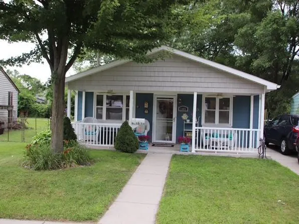 6481 Bailey St, Taylor, MI 48180