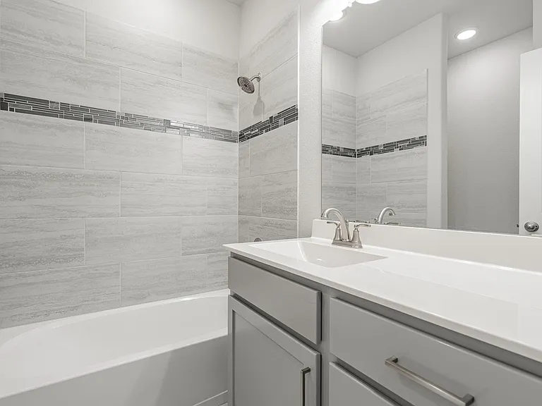 16717 Garden Dr — Photo 19