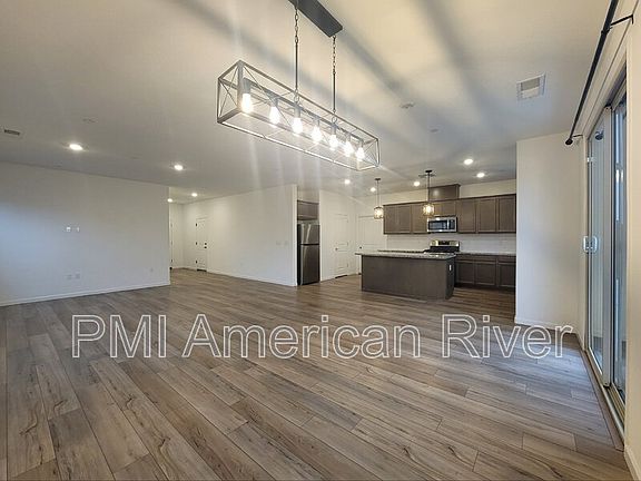 4th image of 4033 Haflinger Way
