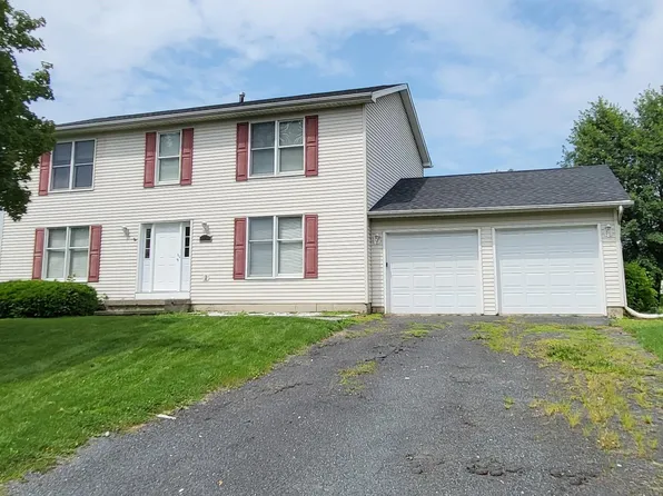 6 Truman Way, Cohoes, NY 12047