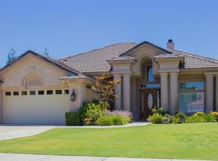 11019 Eagle Rock Dr, Bakersfield, CA 93312