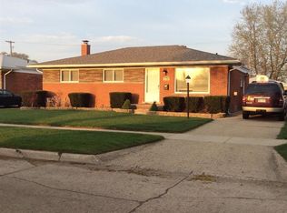 26618 Wexford Dr, Warren, MI 48091