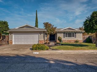 221 Earlham Dr, Turlock, CA