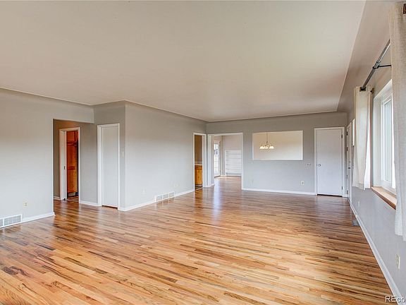 3rd image of 3305 E Montana Pl
