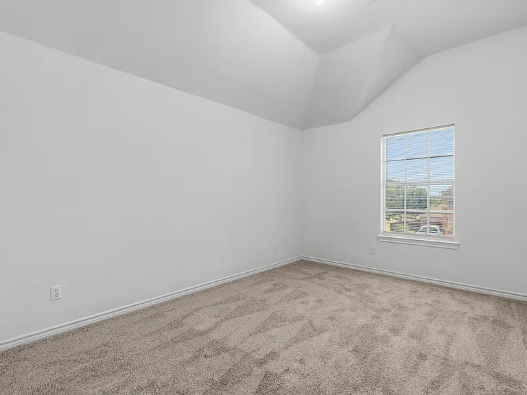 12945 Peach Tree Way — Photo 32