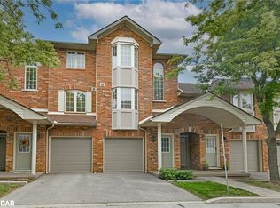 4045 Upper Middle Rd #34, Burlington, ON L7M4S8