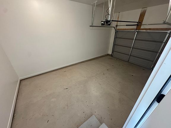 5th image of 1987 S Shorewood Ln