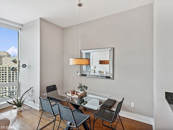 5th image of 401 N Wabash Ave #31C