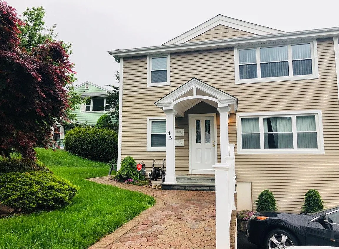 3 bed, 1000 sqft, $1,950 — Photo 4