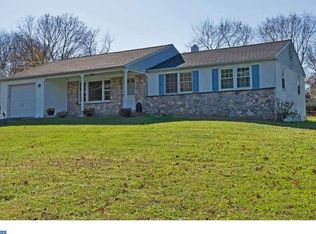 98 Macfarland Ave, Ivyland, PA 18974