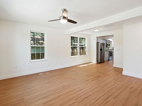 3rd image of 2608 S Allen Dr