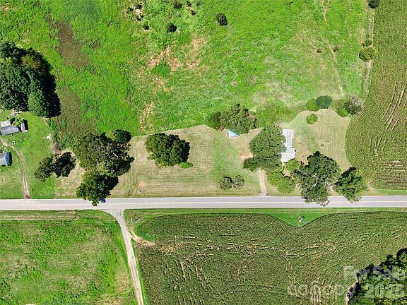3rd image of 1315 Harmony Hwy