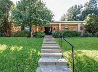 4324 Ridglea Country Club Dr, Benbrook, TX 76126