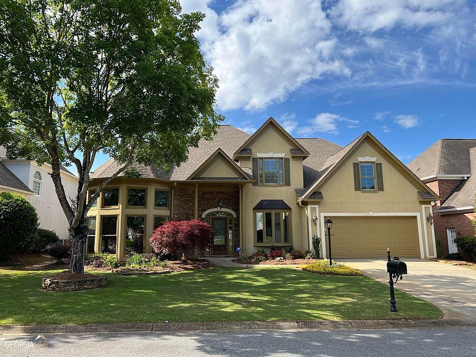 1st image of 4636 Dandelion Cir NE