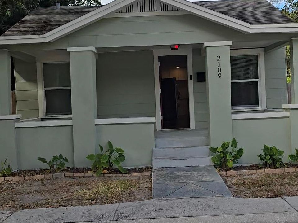 1st image of 2109 Auburn St S