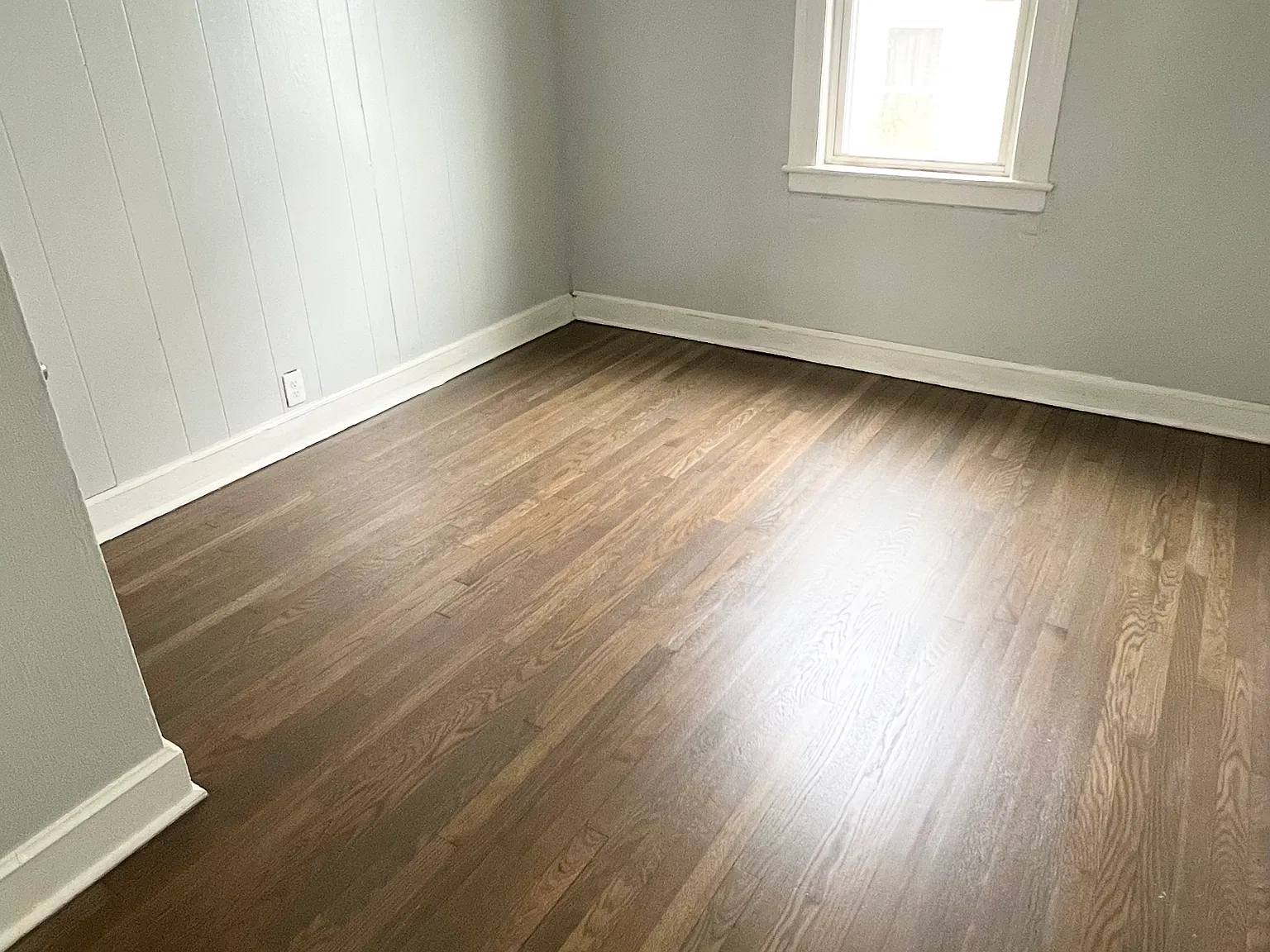 102 Hansen Ave — Photo 4