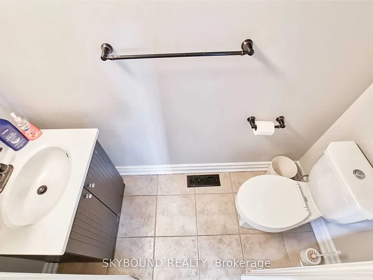 1 Springhurst Ave — Photo 19