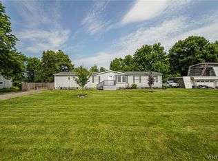 6751 Ward Rd, Niagara Falls, NY 14304