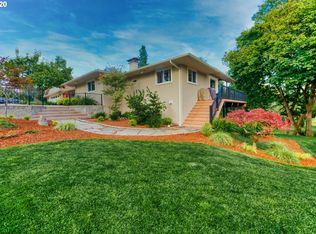 473 W Riverside Dr, Roseburg, OR 97470
