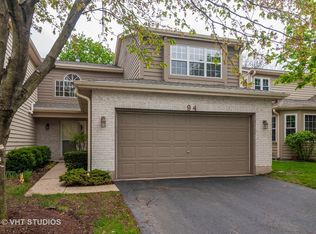 94 Townsend Cir, Naperville, IL 60565