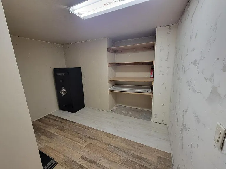 75 E Katina Ct — Photo 31