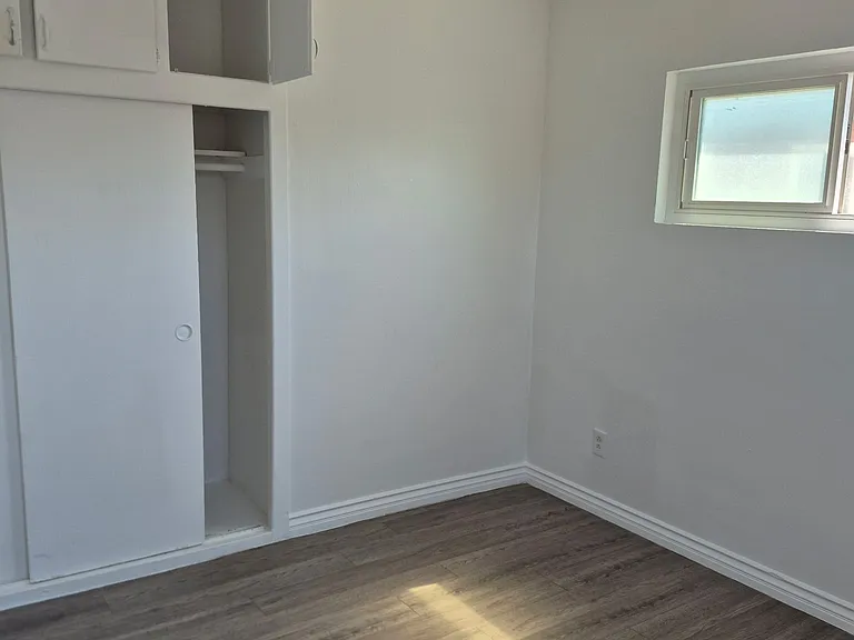 346 W Palm St #D — Photo 9