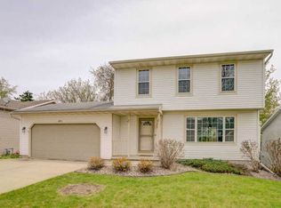 2821 Wayland Dr, Madison, WI 53713