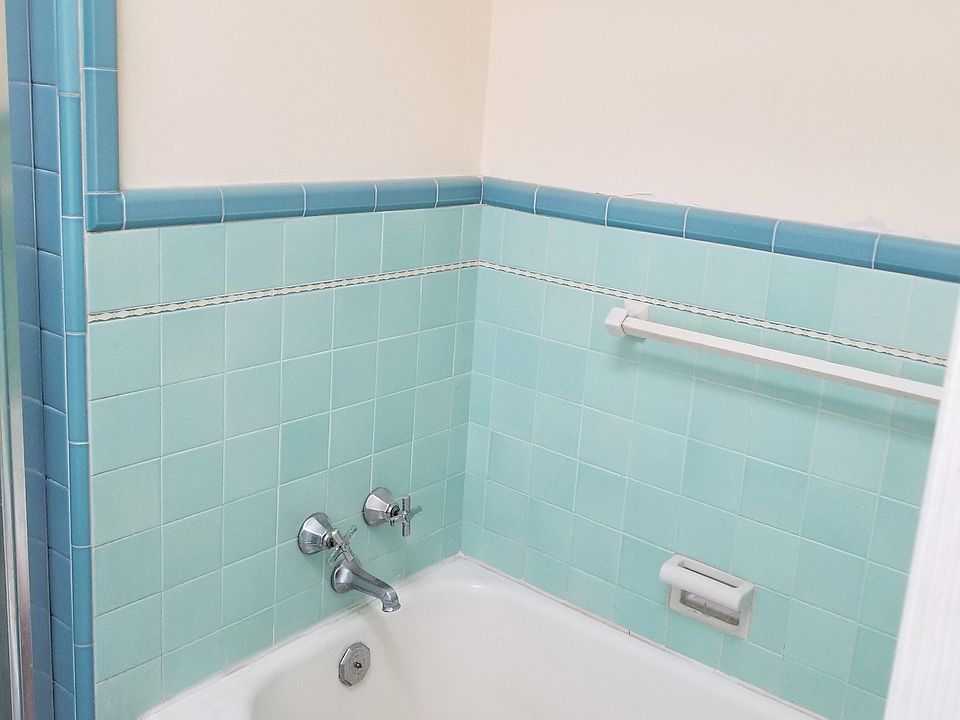 1st image of 3325 Knorr St