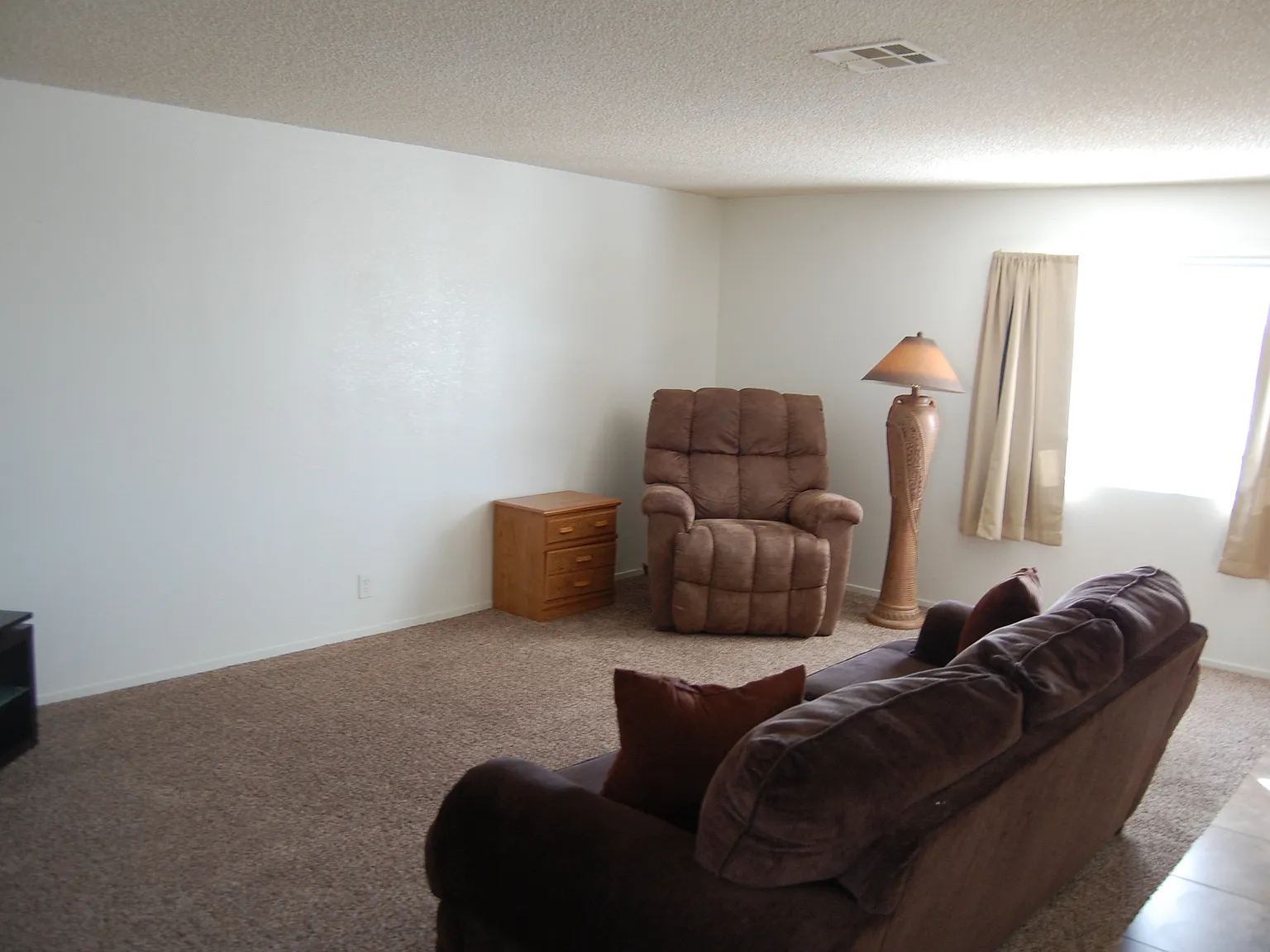 2 bed, 1192 sqft, $1,500 — Photo 3