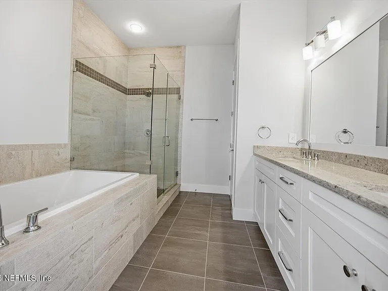 2310 Beach Blvd — Photo 19