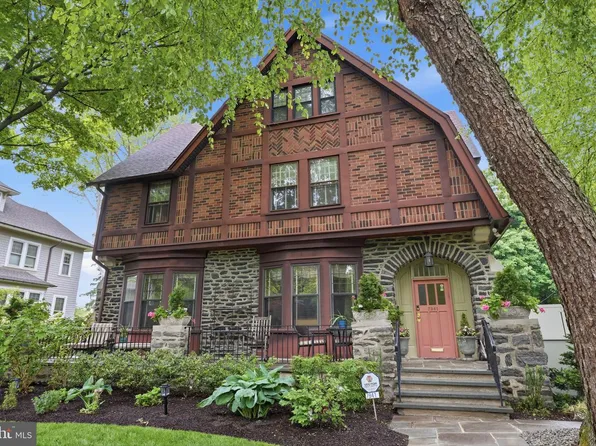 7941 Park Ave, Elkins Park, PA 19027