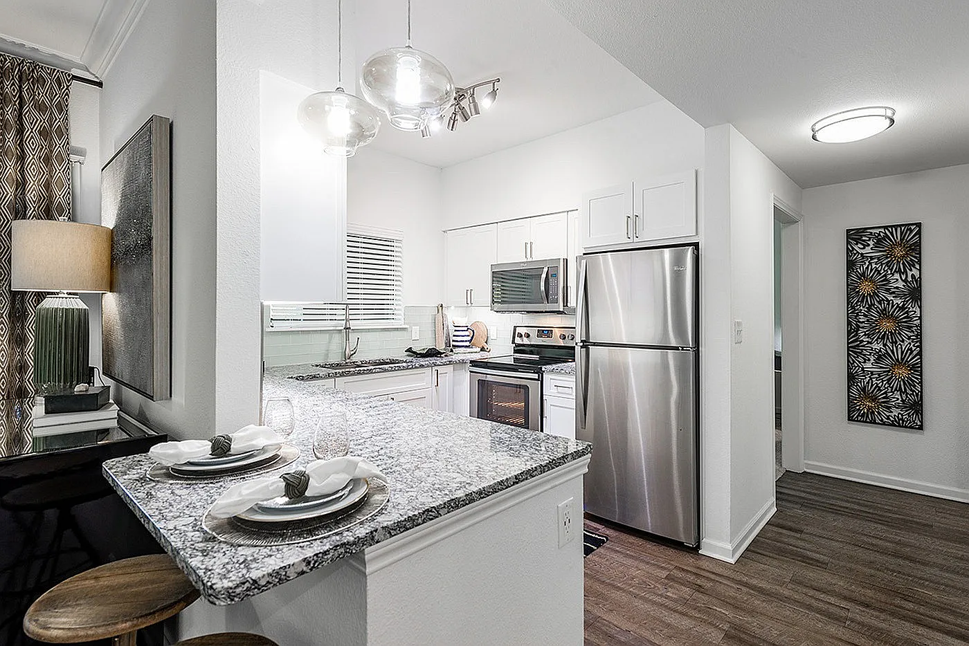 Walnut Hill Las Colinas — Photo 2
