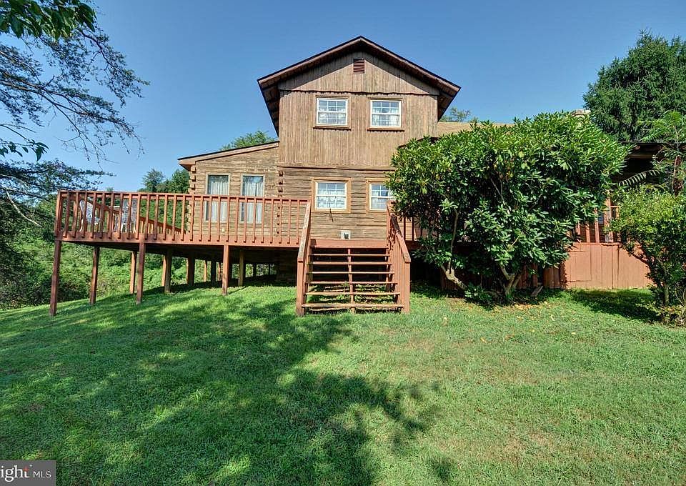 1st image of 121 Winesap Ln