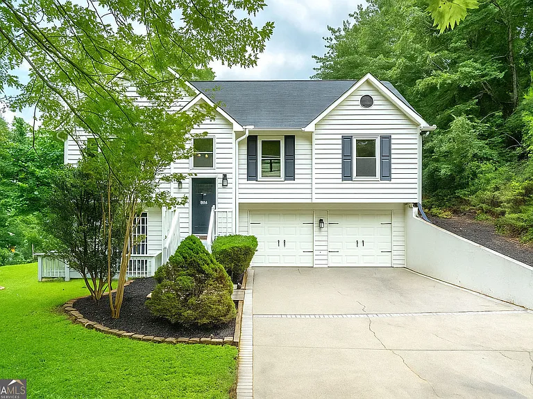 5870 Shadewater Dr — Photo 30