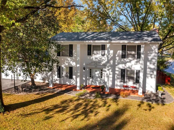 151 River Bend Dr, Chesterfield, MO 63017