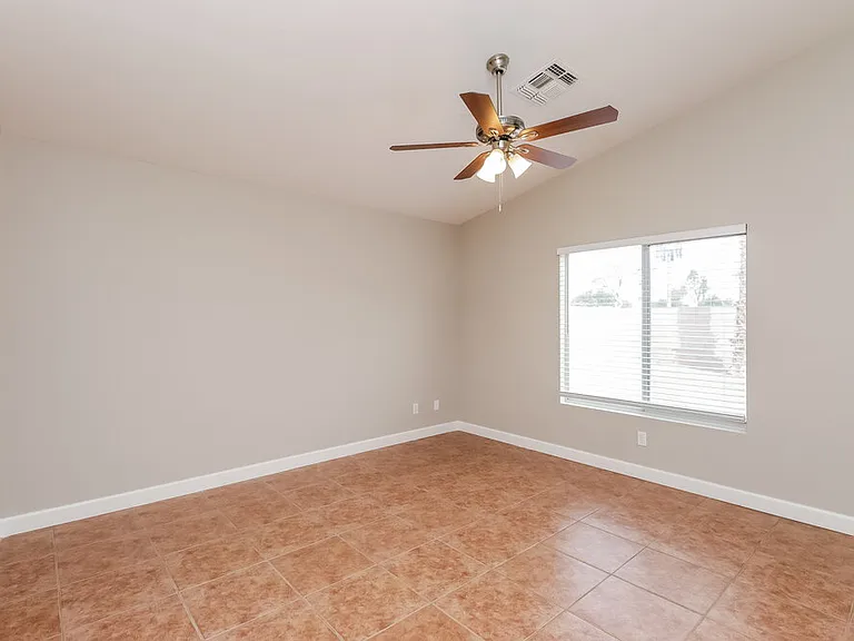 631 N Williams St — Photo 9