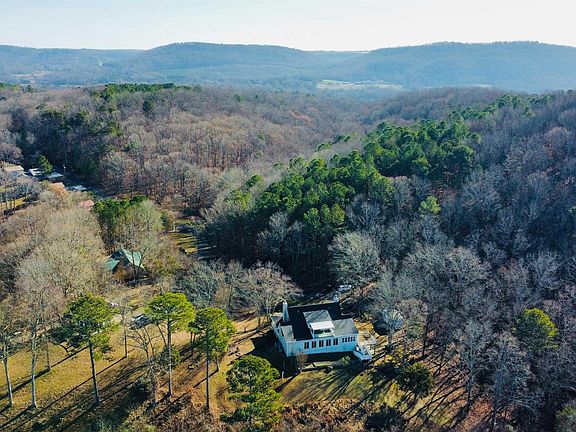 3rd image of 510 Eagle Point Rd