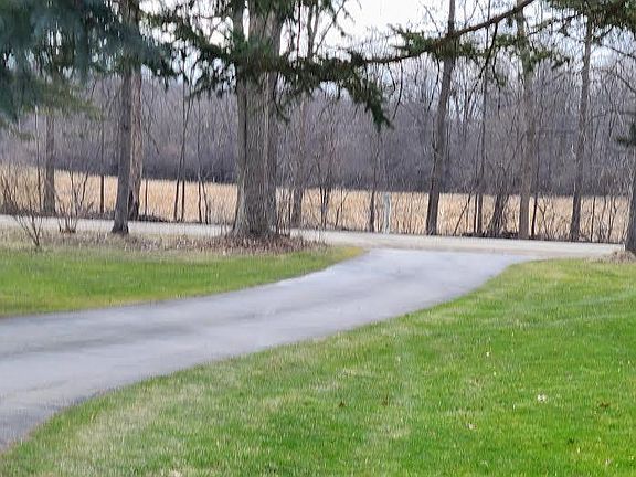 4th image of 3446 N Dancer Rd