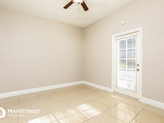 4th image of 1123 Suncrest Dr