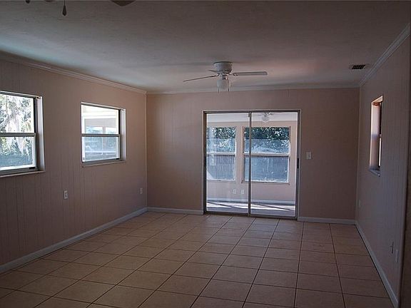 4th image of 2741 French Ave